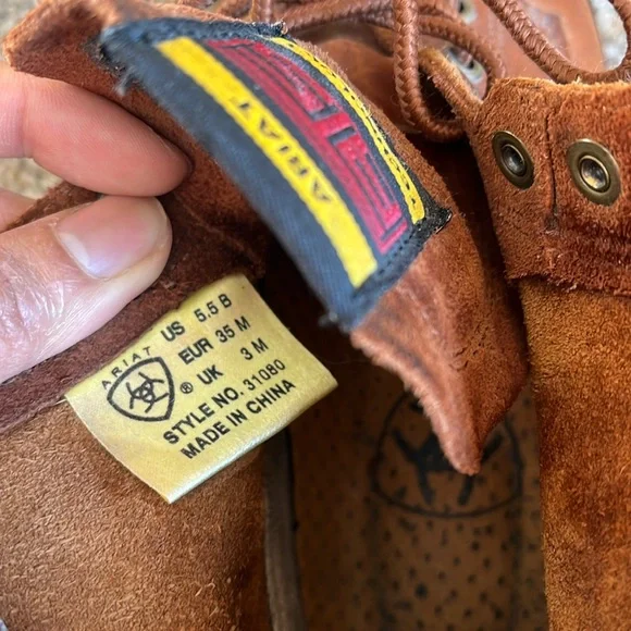 Ariat boots - Picture 7 of 8